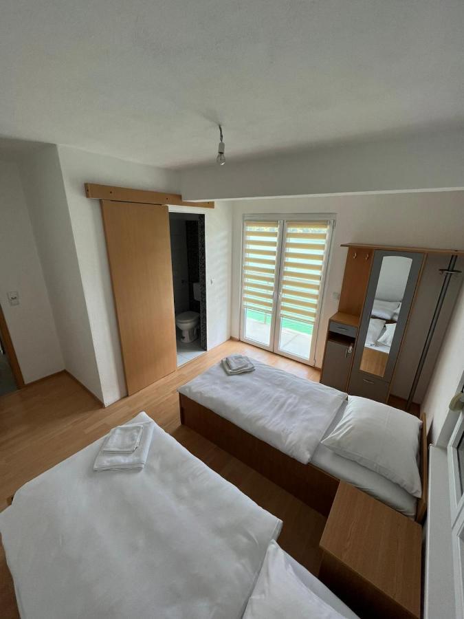 S&R Lake View Hostel Кониц Экстерьер фото